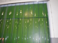 PVC szalagfüggöny raktár ajtó
